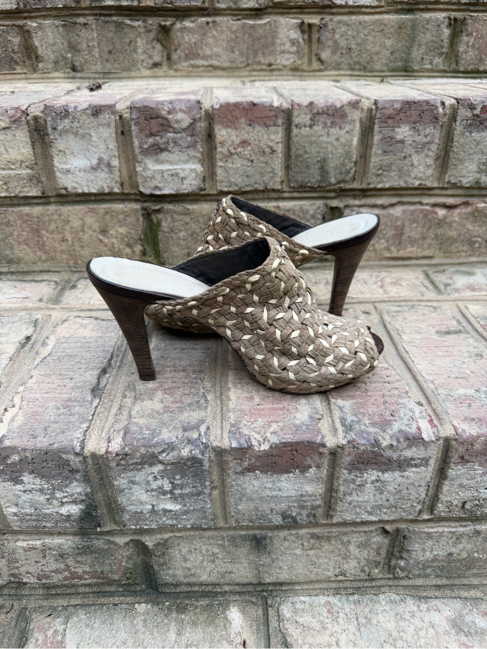 Thierry Rabotin Woven Peep Toe Mule Heels 36.5 Made in Italy